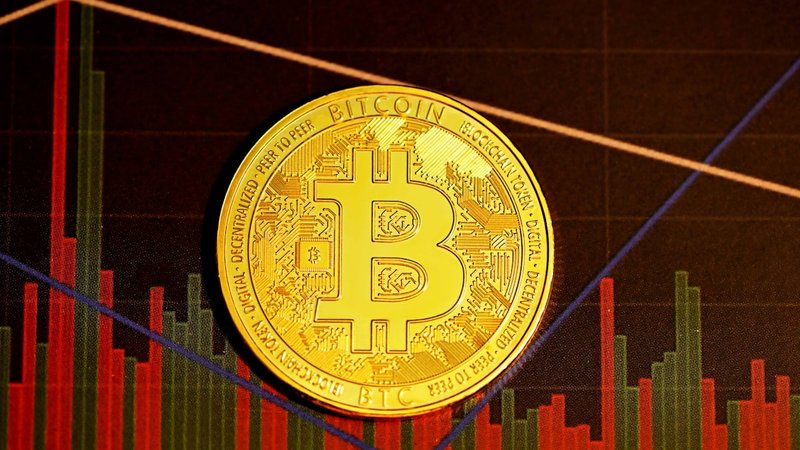 A textbook BTC breakout: tight range, volume expansion, clean break above resistance.