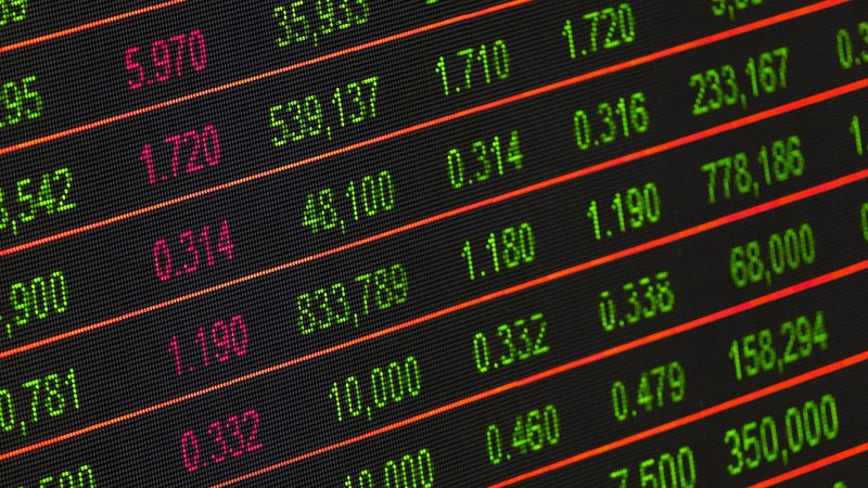 Market structure defines how assets, traders, custodians, and regulators interact
