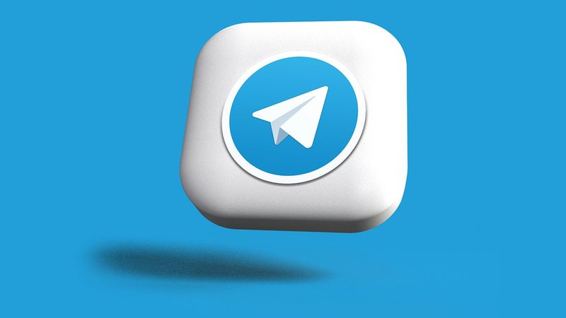 A typical Telegram call channel layout — pay attention to what is missing, not what is pinned